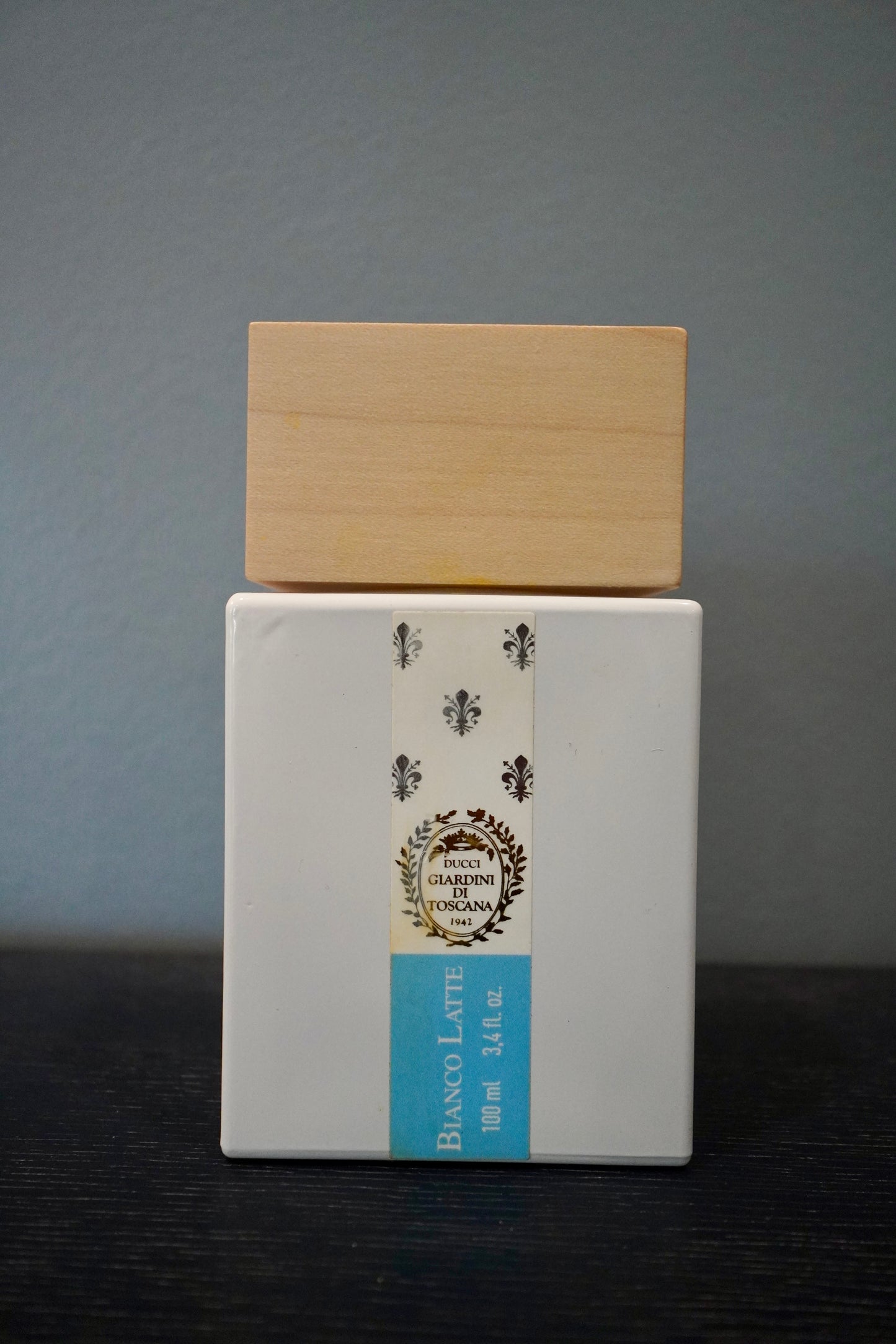 Bianco Latte - Giardini di Toscana (Sample)